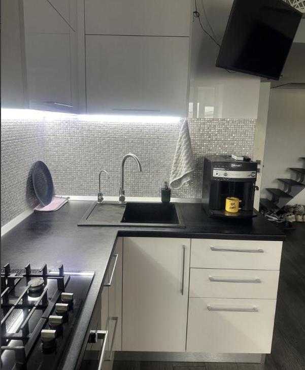продажа двухкомнатной квартиры номер A-173971 в Киевском районе, фото номер 7